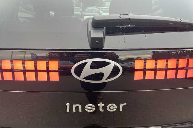 Hyundai INSTER 02 49kWh EV (116ps)