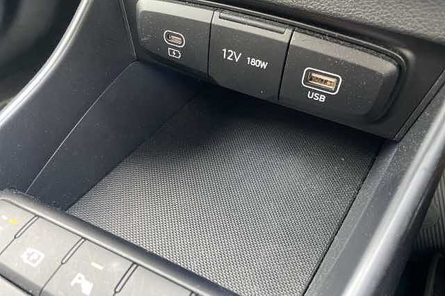Hyundai i20 Premium 1.0 T-GDi (100ps)
