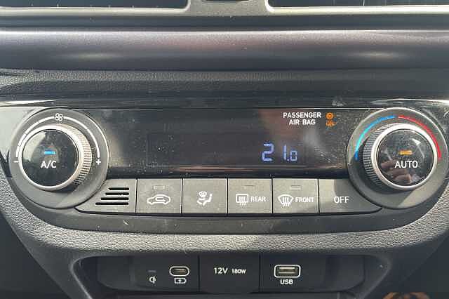 Hyundai i10 Premium 1.2 MPi (84ps)