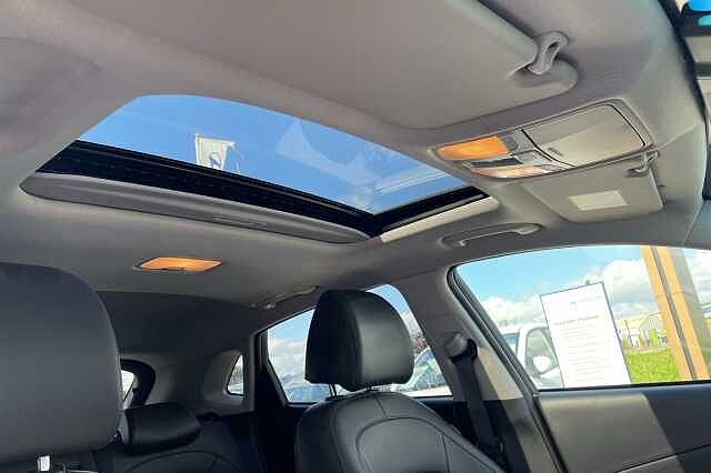 Hyundai KONA Ultimate Hybrid 1.6 GDi HEV (141ps)