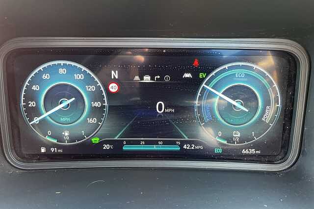 Hyundai KONA Ultimate Hybrid 1.6 GDi HEV (141ps)