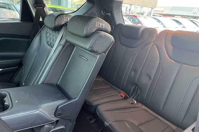 Hyundai SANTA FE Premium Hybrid 1.6 T-GDi HEV 4WD (230ps)