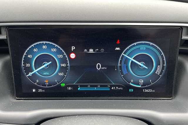 Hyundai TUCSON Premium Hybrid 1.6 T-GDi HEV (230ps)