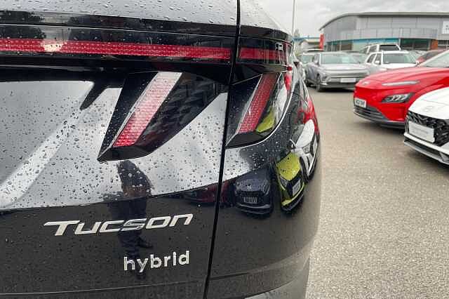 Hyundai TUCSON Premium Hybrid 1.6 T-GDi HEV (230ps)