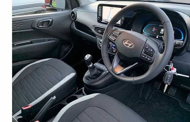 Hyundai i10 Advance [Nav] 1.0 MPi (63ps)