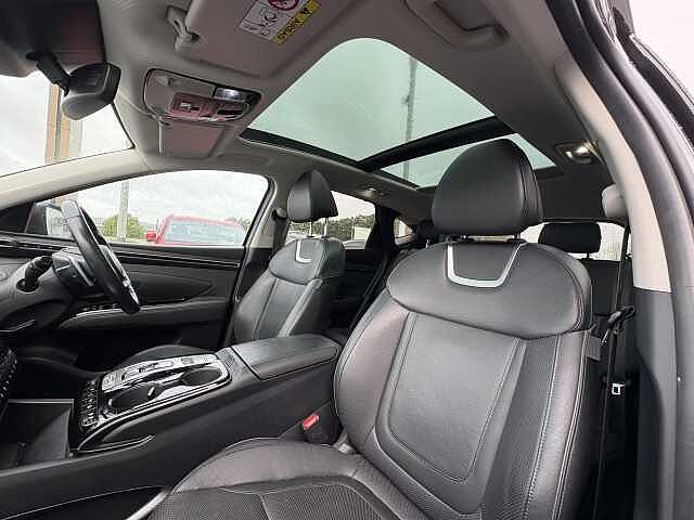 Hyundai TUCSON Ultimate Plug-in Hybrid 1.6 T-GDi PHEV 4WD (265ps)