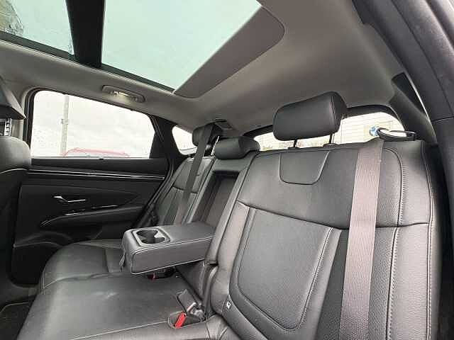 Hyundai TUCSON Ultimate Plug-in Hybrid 1.6 T-GDi PHEV 4WD (265ps)