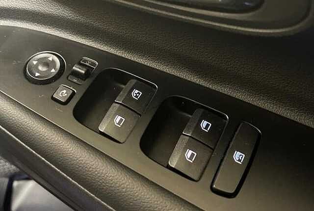 Hyundai BAYON Premium 1.0 T-GDi (100ps)