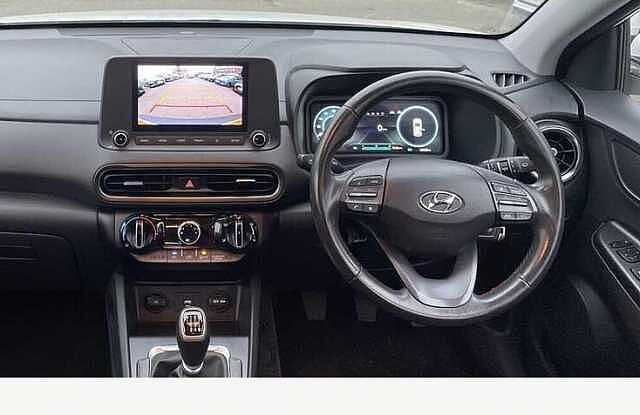 Hyundai KONA SE Connect 1.0 T-GDi MHEV (120ps)