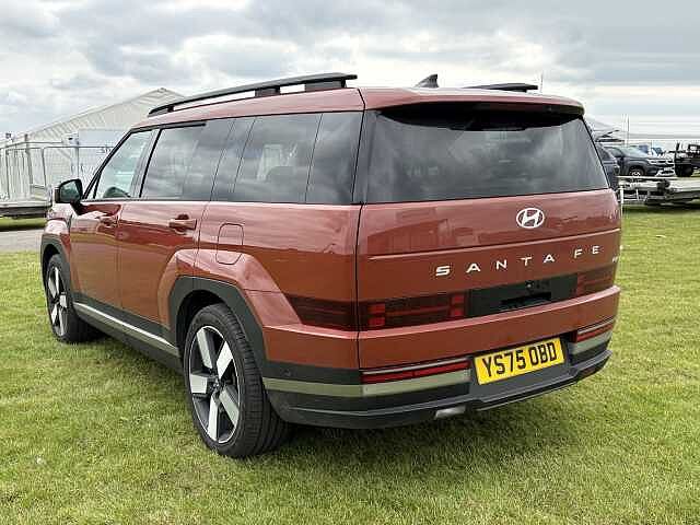 Hyundai SANTA FE Ultimate Plug-in Hybrid 1.6 T-GDi PHEV 4WD (253ps)