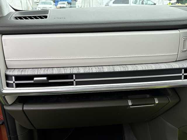 Hyundai SANTA FE Ultimate Plug-in Hybrid 1.6 T-GDi PHEV 4WD (253ps)