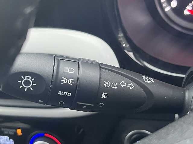 Hyundai i10 Advance [Nav] 1.0 MPi (63ps)