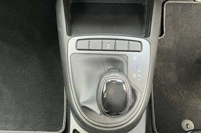 Hyundai i10 Advance [Nav] 1.0 MPi (63ps)