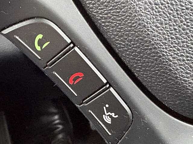 Hyundai i10 Play 1.0 MPi (66ps)