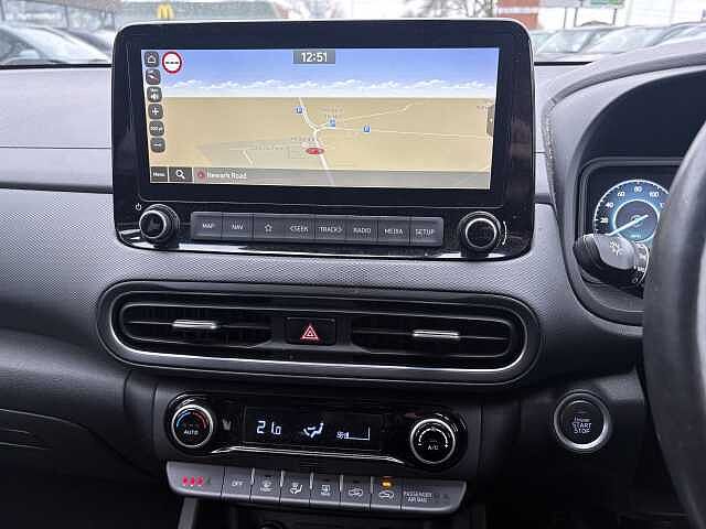 Hyundai KONA Premium 1.0 T-GDi MHEV (120ps)