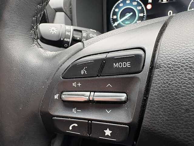 Hyundai KONA Premium 1.0 T-GDi MHEV (120ps)