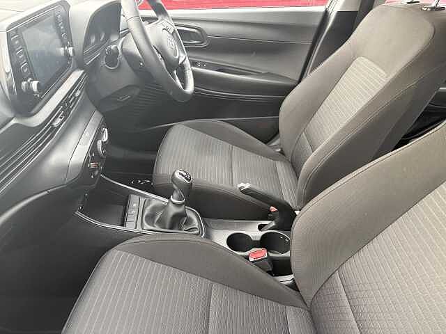 Hyundai i20 SE Connect 1.0 T-GDi MHEV (100ps)