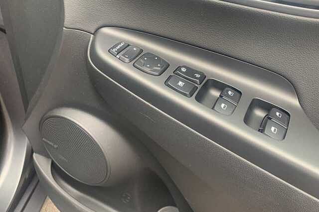 Hyundai Kona Iron Man Edition 1.6 T-GDi (177ps)