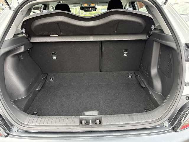 Hyundai KONA Premium 1.0 T-GDi MHEV (120ps)