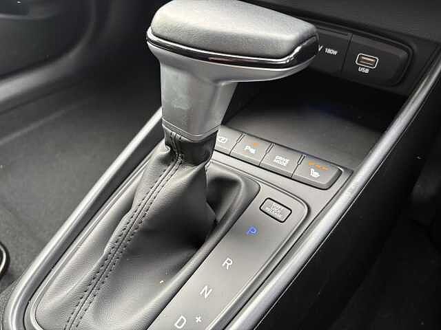 Hyundai BAYON Premium 1.0 T-GDi (100ps)