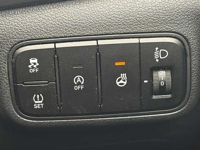 Hyundai i20 Premium 1.0 T-GDi MHEV (100ps)