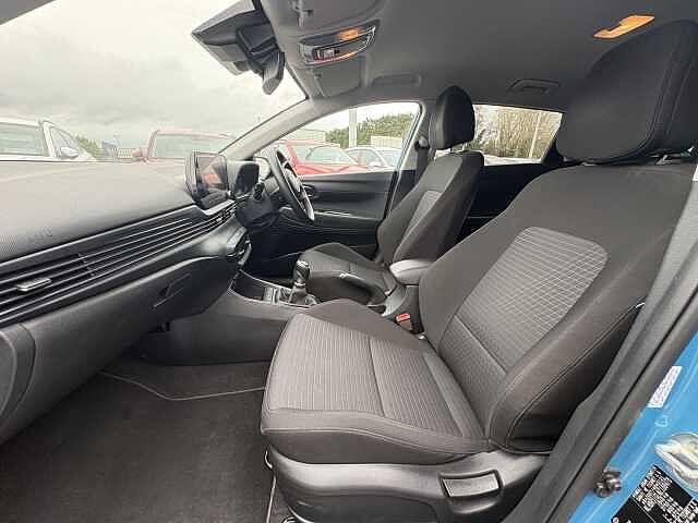 Hyundai i20 Premium 1.0 T-GDi MHEV (100ps)