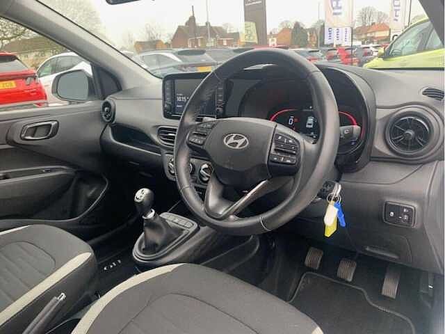 Hyundai i10 Advance [Nav] 1.2 MPi (79ps)