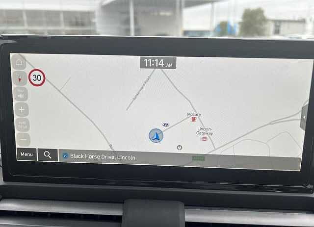 Hyundai INSTER Cross Electric 49kWh EV (115ps)