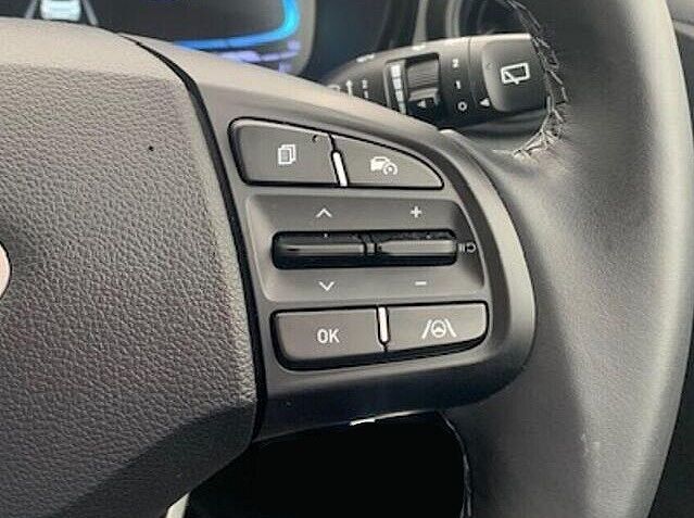 Hyundai i10 Advance [Nav] 1.0 MPI (63ps)