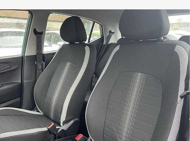 Hyundai i10 Advance [Nav] 1.0 MPI (63ps)