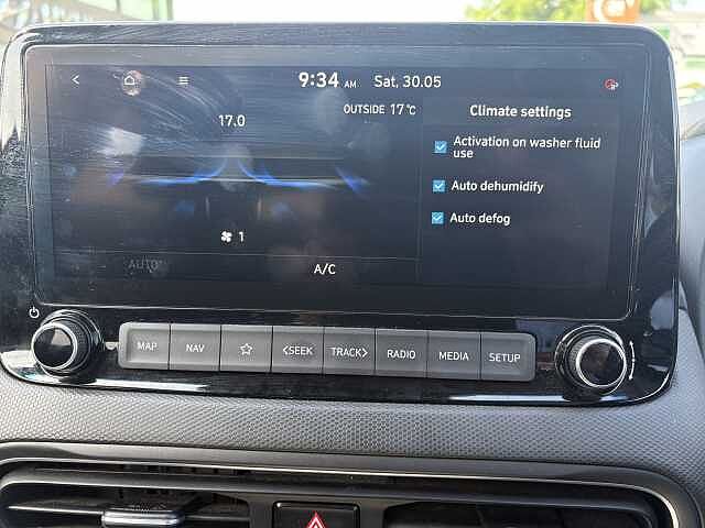 Hyundai KONA Premium 1.0 T-GDi MHEV (120ps)