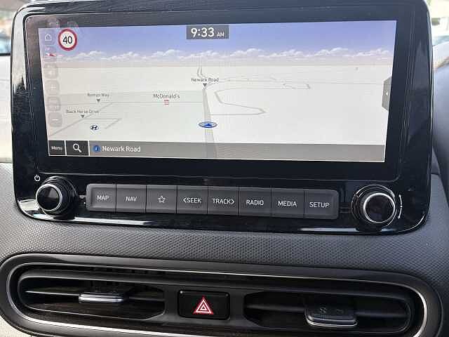 Hyundai KONA Premium 1.0 T-GDi MHEV (120ps)