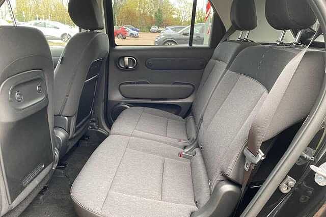 Hyundai Inster 85kW 02 49kWh 5dr Auto
