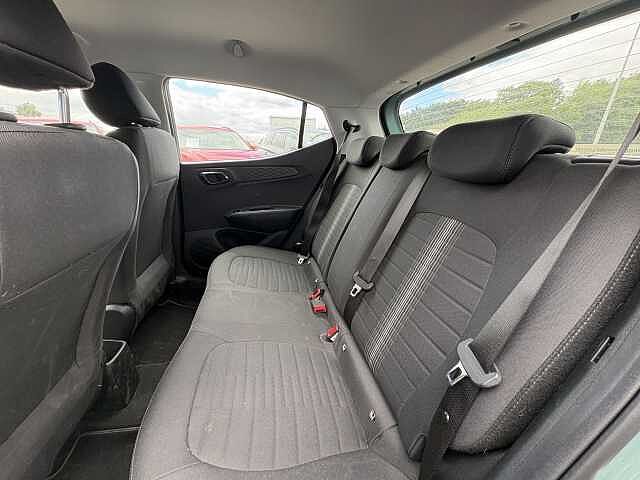 Hyundai i10 SE Connect 1.0 MPi (67ps)