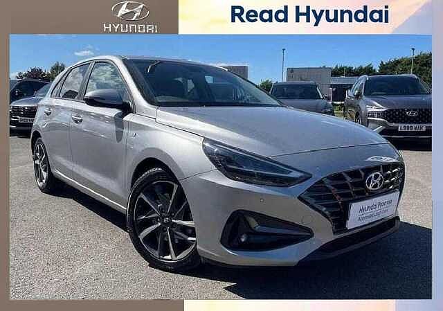 Hyundai i30 Premium 1.0 T-GDi MHEV (120ps)