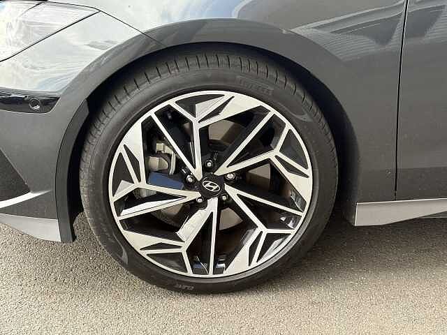 Hyundai IONIQ 6 Ultimate Electric 77kWh EV AWD (325ps)
