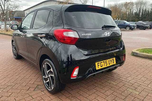 Hyundai i10 Premium [Nav] 1.2 MPi (79ps)