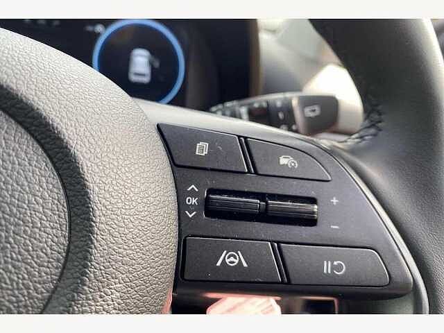 Hyundai BAYON Premium 1.0 T-GDi (100ps)