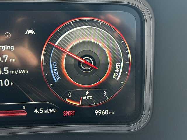 Hyundai KONA Premium Electric 64kWh EV (204ps)