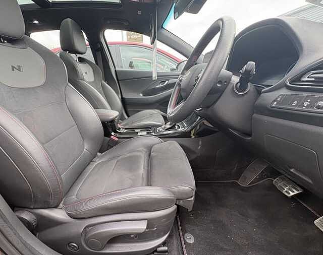 Hyundai i30 N Line S 1.5 T-GDi MHEV (140ps)