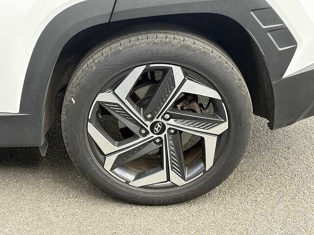 Hyundai TUCSON Premium Plug-in Hybrid 1.6 T-GDi PHEV 4WD (265ps)