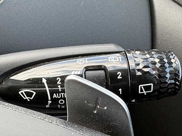 Hyundai TUCSON Premium Plug-in Hybrid 1.6 T-GDi PHEV 4WD (265ps)