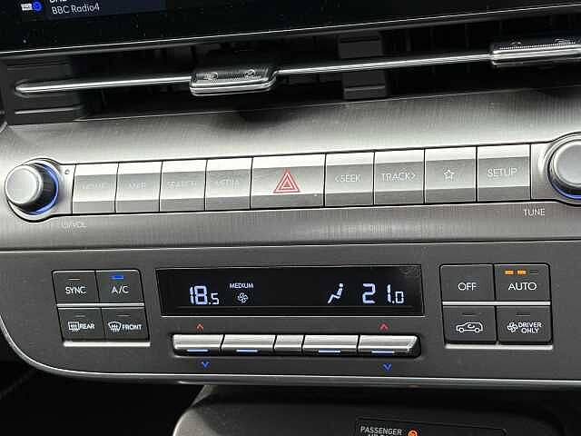 Hyundai KONA Advance Hybrid 1.6 GDi HEV (141ps)