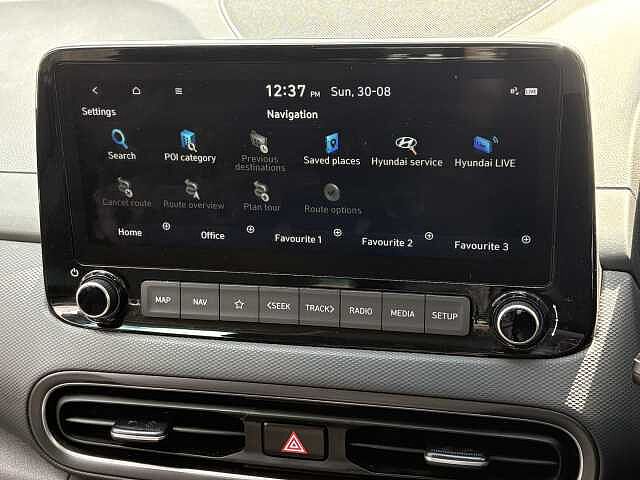 Hyundai KONA Premium Hybrid 1.6 GDi HEV (141ps)