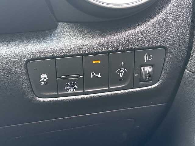 Hyundai KONA Premium Hybrid 1.6 GDi HEV (141ps)