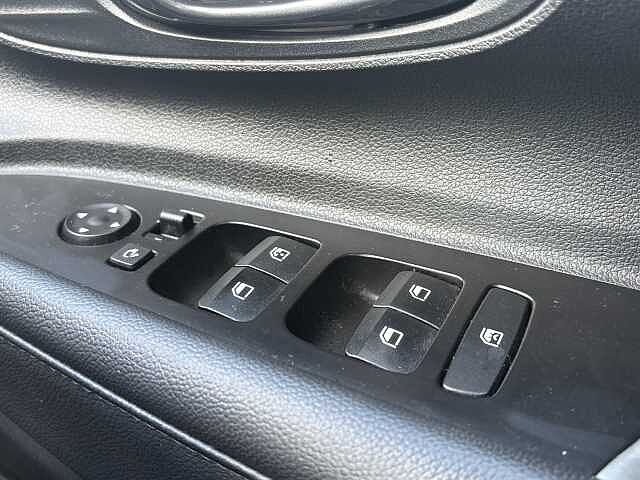 Hyundai i20 Ultimate 1.0 T-GDi (100ps)