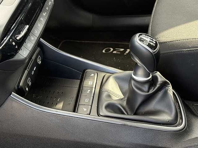 Hyundai i20 Ultimate 1.0 T-GDi (100ps)