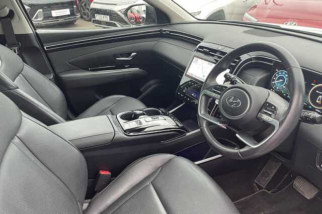 Hyundai TUCSON Ultimate Plug In 1.6 T-GDi PHEV 4WD (265ps)