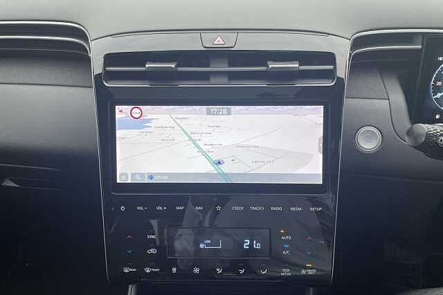 Hyundai TUCSON Ultimate Plug In 1.6 T-GDi PHEV 4WD (265ps)