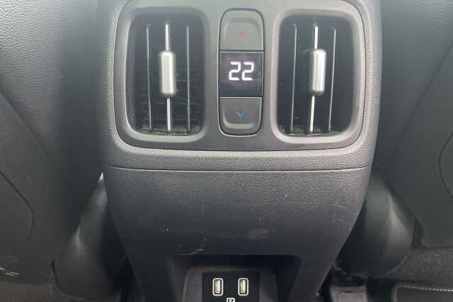 Hyundai TUCSON Ultimate Plug In 1.6 T-GDi PHEV 4WD (265ps)